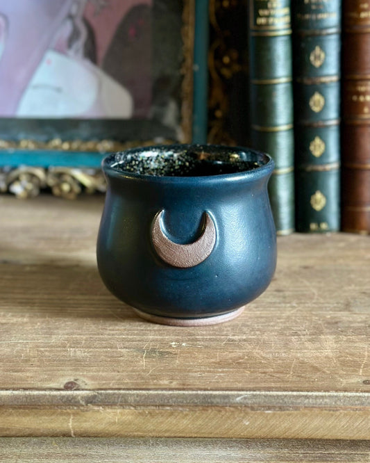 Luna Cauldron Cup (9oz)