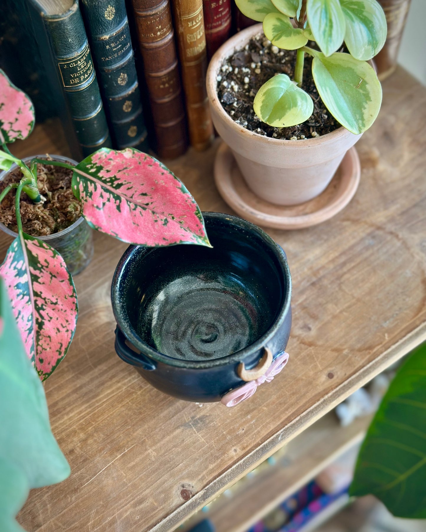 Crescent Bow Cauldron