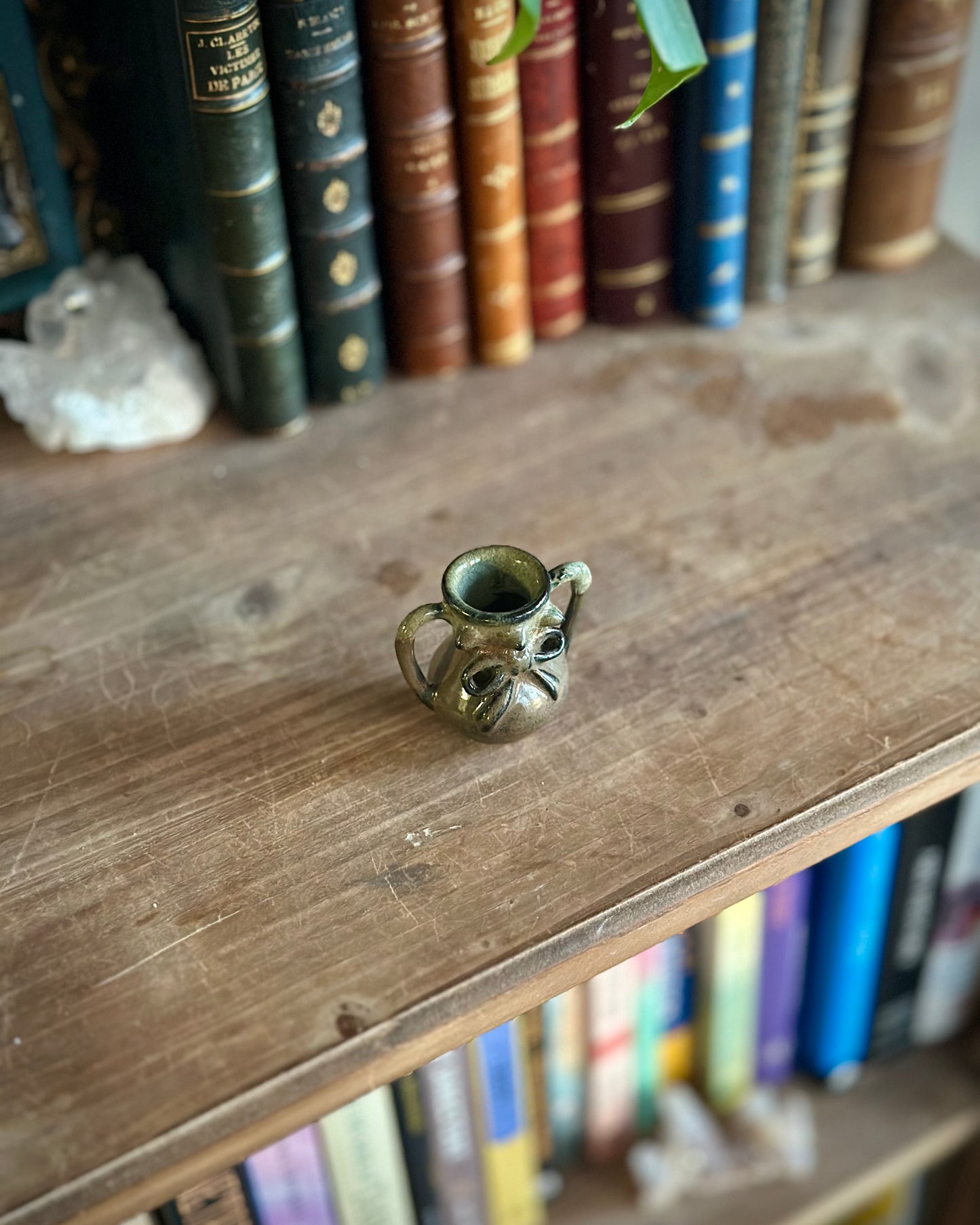 Miniature Bow & Spike Vase