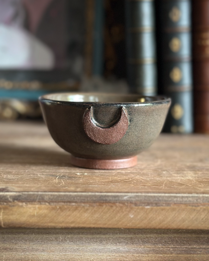 Moon Offering Bowl - Grove